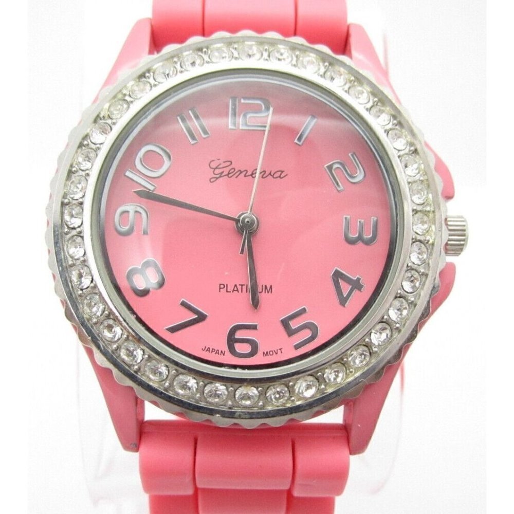 Women's Geneva Quartz Analog 40mm Dial Causal Round Watch (D885)